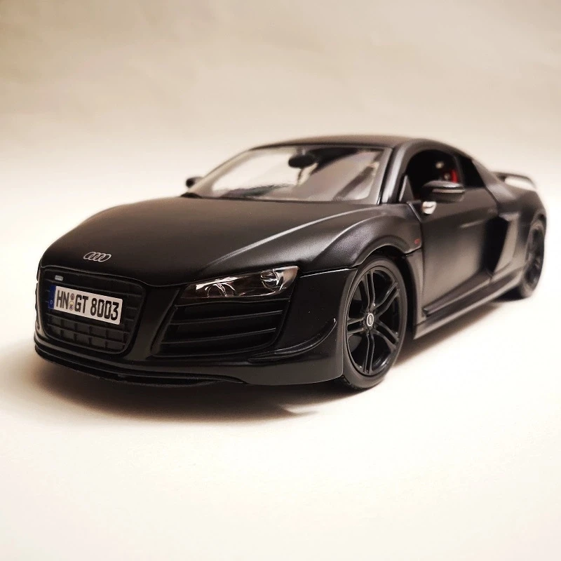 

R8 GT Alloy Sports Car Supercar 1:18 Model Diecasts Metal Racing Car Vehicles Model Simulation Collection Childrens Toys Gift