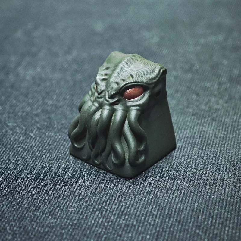 Original Design Cthulhu Keycap Personalized Customized Resin Mechanical Keyboard Keycap Cartoon Handmade Keycap Accessories Gift