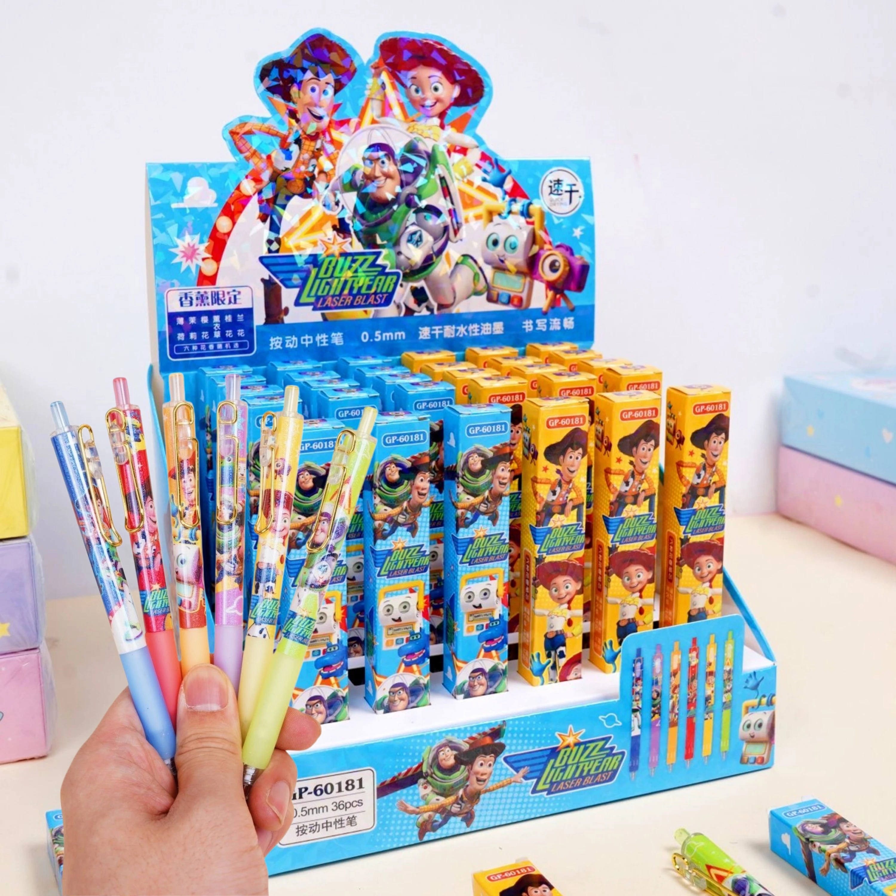 Nouveau 2026 Toy Story 5 Stylo à pression Boîte mystère 0.5mm Stylo neutre à motif de dessin animé pour étudiants, stylo de signature, papeterie et fournitures de bureau