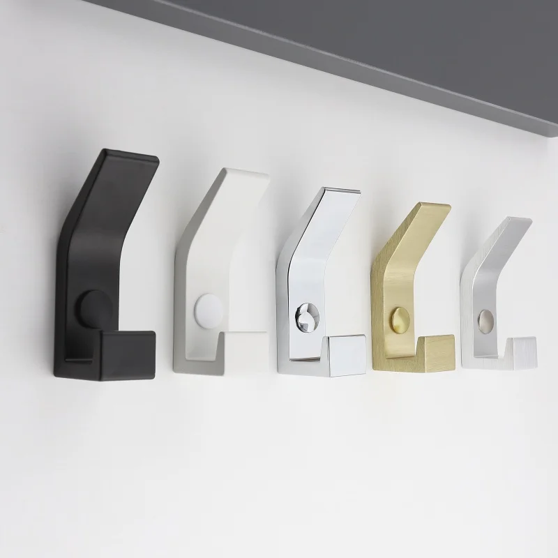 잘 고정된 홀 걸이 솔질된 까만 금 크롬 가구 걸이 피복 모자 걸이