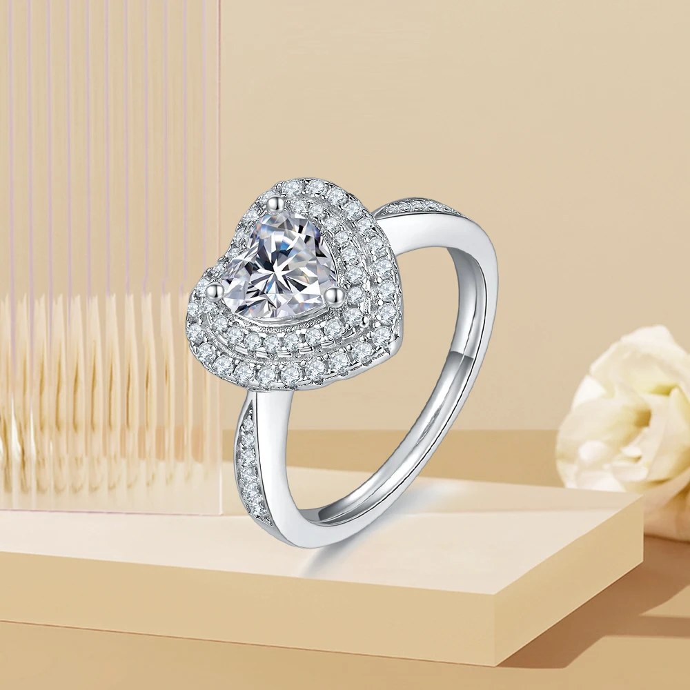 

S925 Sterling Silver Luxury Fashion Heart-Shaped 1 Carat Zircon Ladies Wedding Engagement Party Gift Romantic Trendy Ring