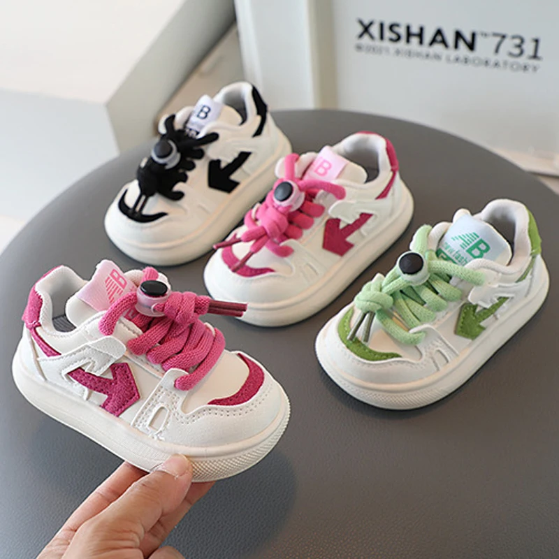 Sneakers per bambini ragazzi scarpe Casual antiscivolo neonate fondo morbido appartamenti bambino scarpe da passeggio traspiranti scarpe da studente