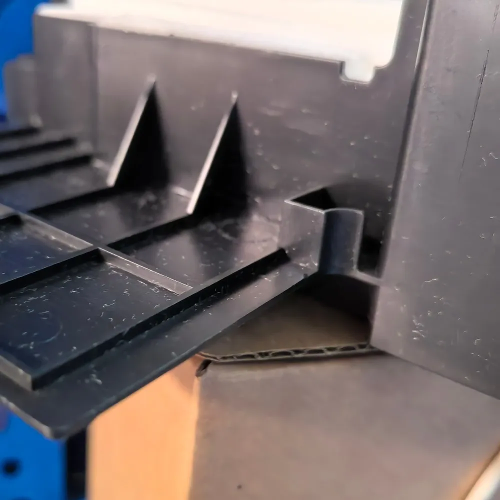 

1PCS 1799792 1746399 Maintenance Ink Tank for EPSON M100 M105 M200 M201 M205 L550 L551 L555 L565 L566 L575 WF 2510 2520 2530