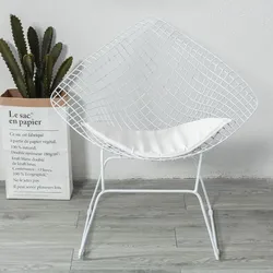 Cadeira nórdica do ferro forjado com fio oco, Internet Celebrity Dining Chair, Cadeira de maquiagem simples, Cadeira de metal dourada, Móveis para sala