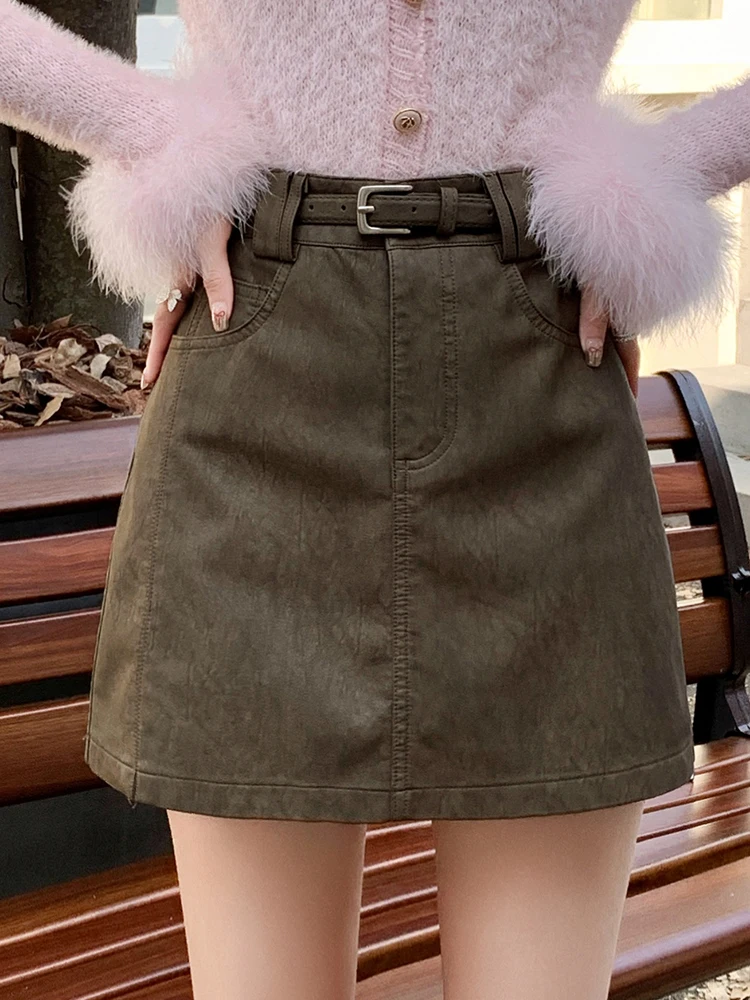 

2024 Women's Faux Leather Black Mini Skirt Classic High Waist Skirt Pocket PU Black Leather Skirt Fashion Boot Skorts with Belt