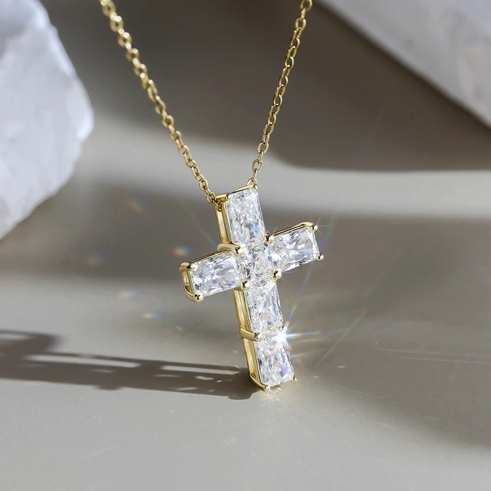 Cross Shape 925 Sterling Silver 14K Gold Plated D Color VVS Moissanite Diamand Necklace Pendant For Girls Boys Daily Wear