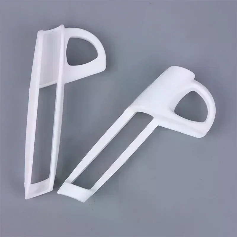 2PCS Growth Chair Seat Belt Hook Fixture Matching Stoke Dining Safety Buckle Infant And Child Eating Accessories