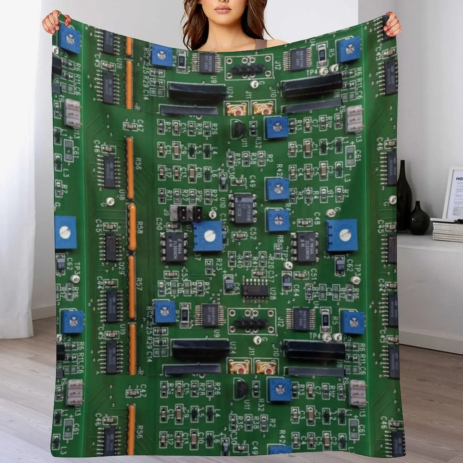 

Electronic circuit board with chips Throw Blanket For Baby Quilt Cute Flannels Blankets