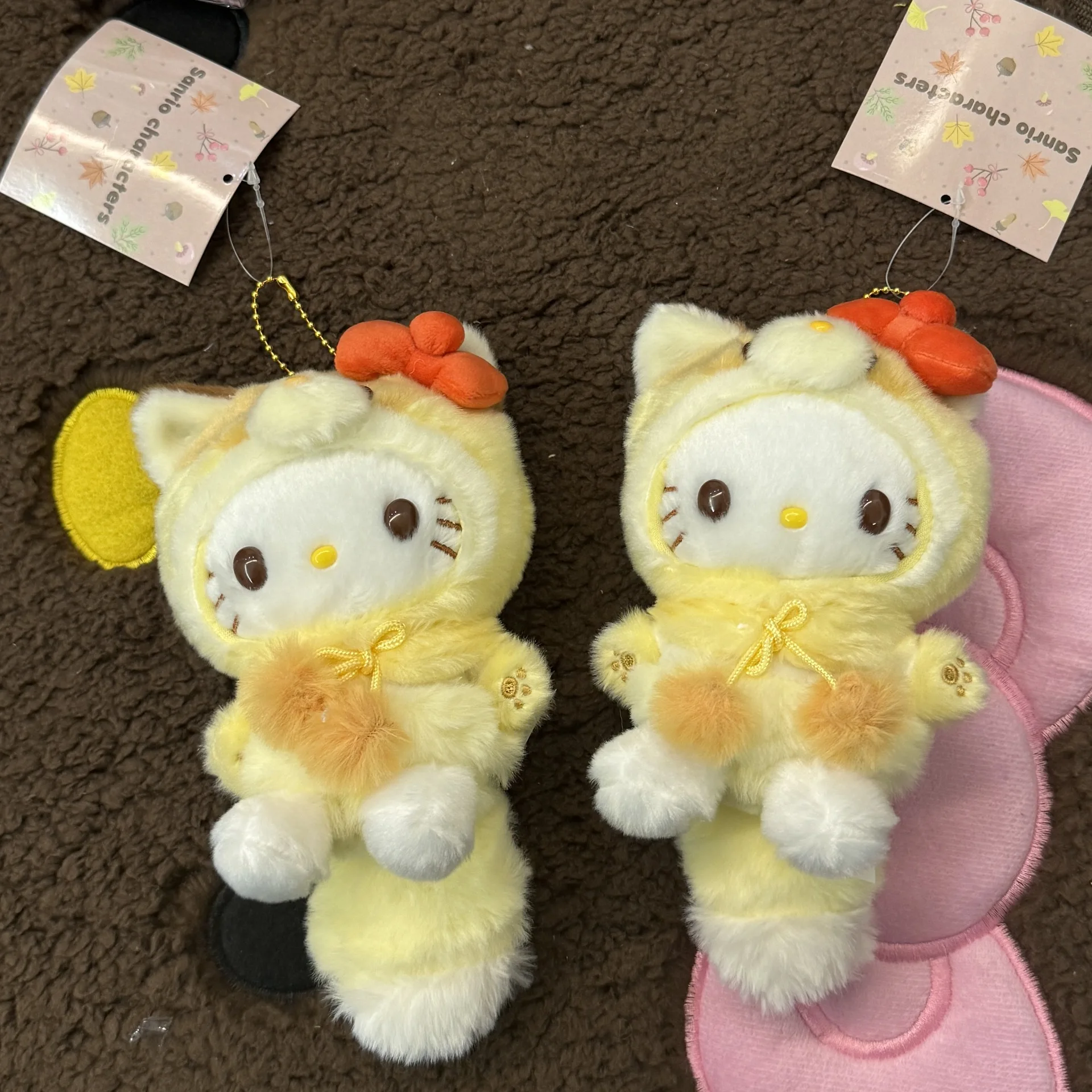 พวงกุญแจตุ๊กตาเฮลโลคิตตี้ ฟ็อกซ์ คลอธส์ ของเล่นน่ารักๆ สำหรับเด็ก ของขวัญวันเกิด  จี้กระเป๋าเฮลโลคิตตี้  งาน DIY