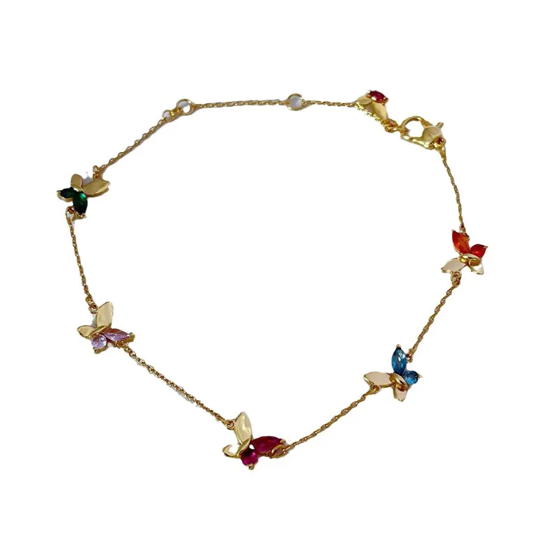 KS الأوروبية امرأة جميلة مزاجه الموضة حية ولطيفة سبعة ألوان فراشة قلادة مجموعة أساور خمسة ألوان