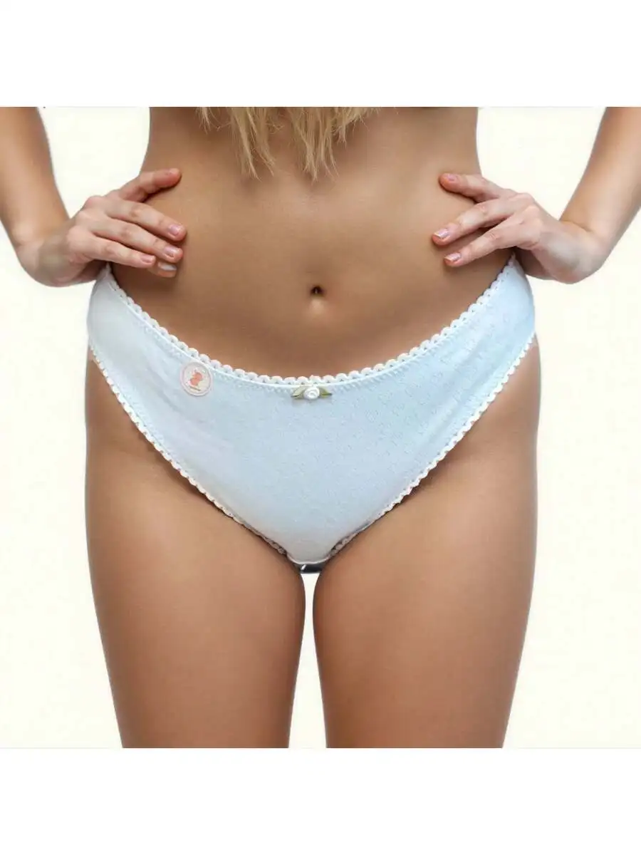 

Soft Cotton Briefs With Floral Print And Lace Trim For Women