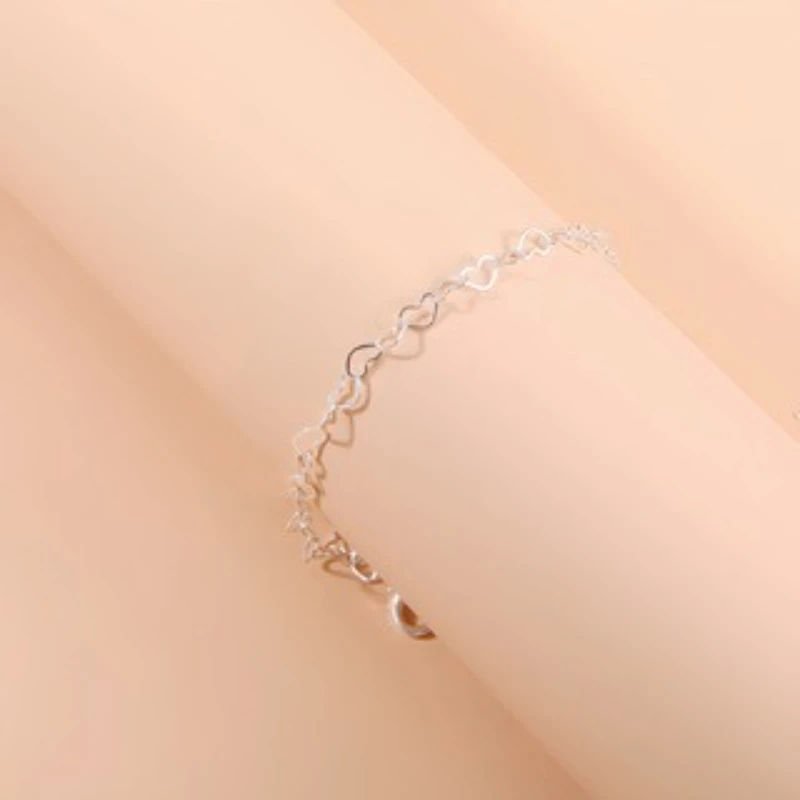 Europe and The United States Simple Design Hollow Heart Bracelet Ladies Fashion Daily Hundred with Accessories Jewelry Gifts