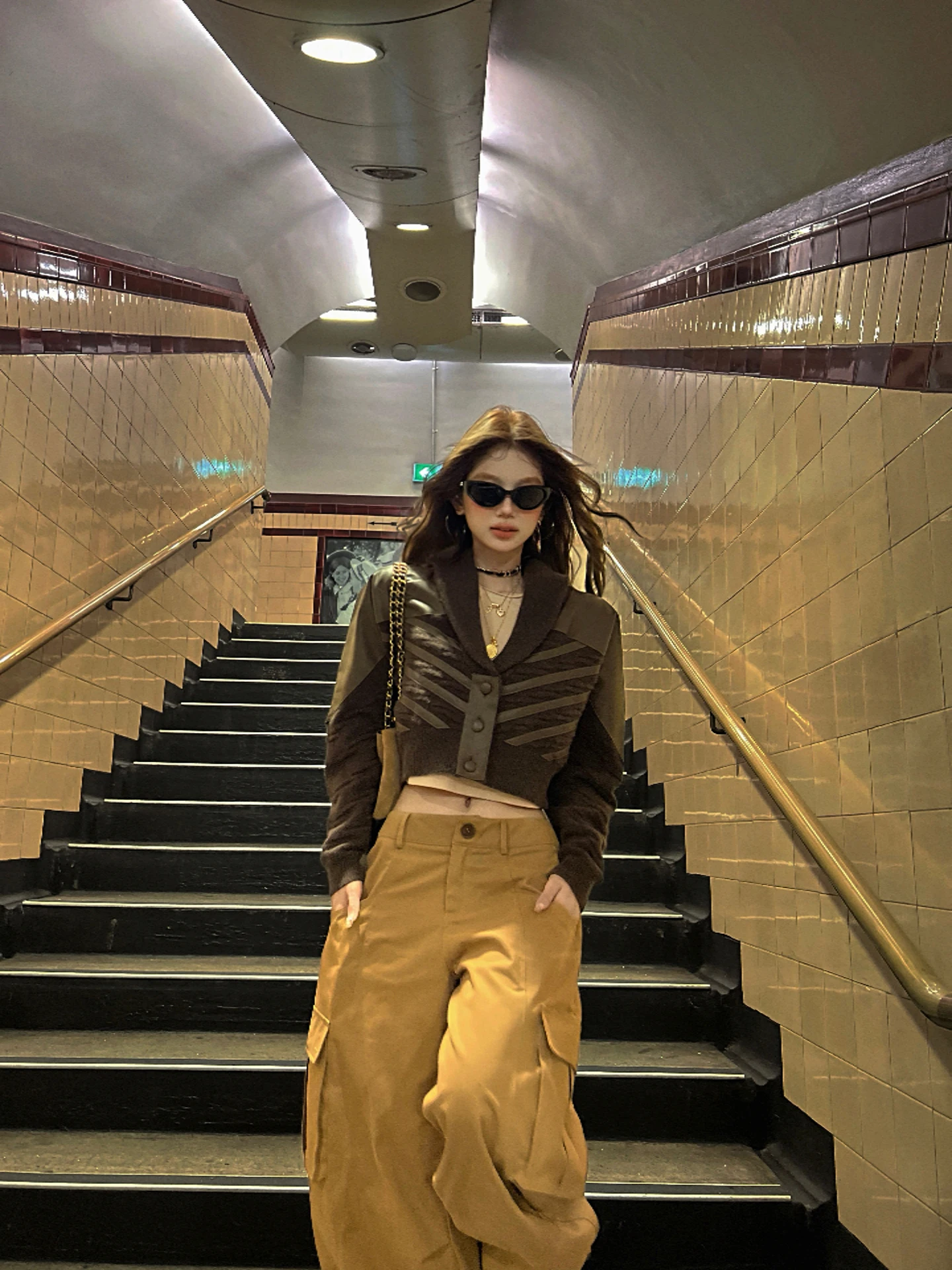 Tongiiuu Giacca Casual Retrò in Pelle e Pelliccia Patchwork, Cappotto Lungo da Donna Vestibilità Ampia per Uso Quotidiano