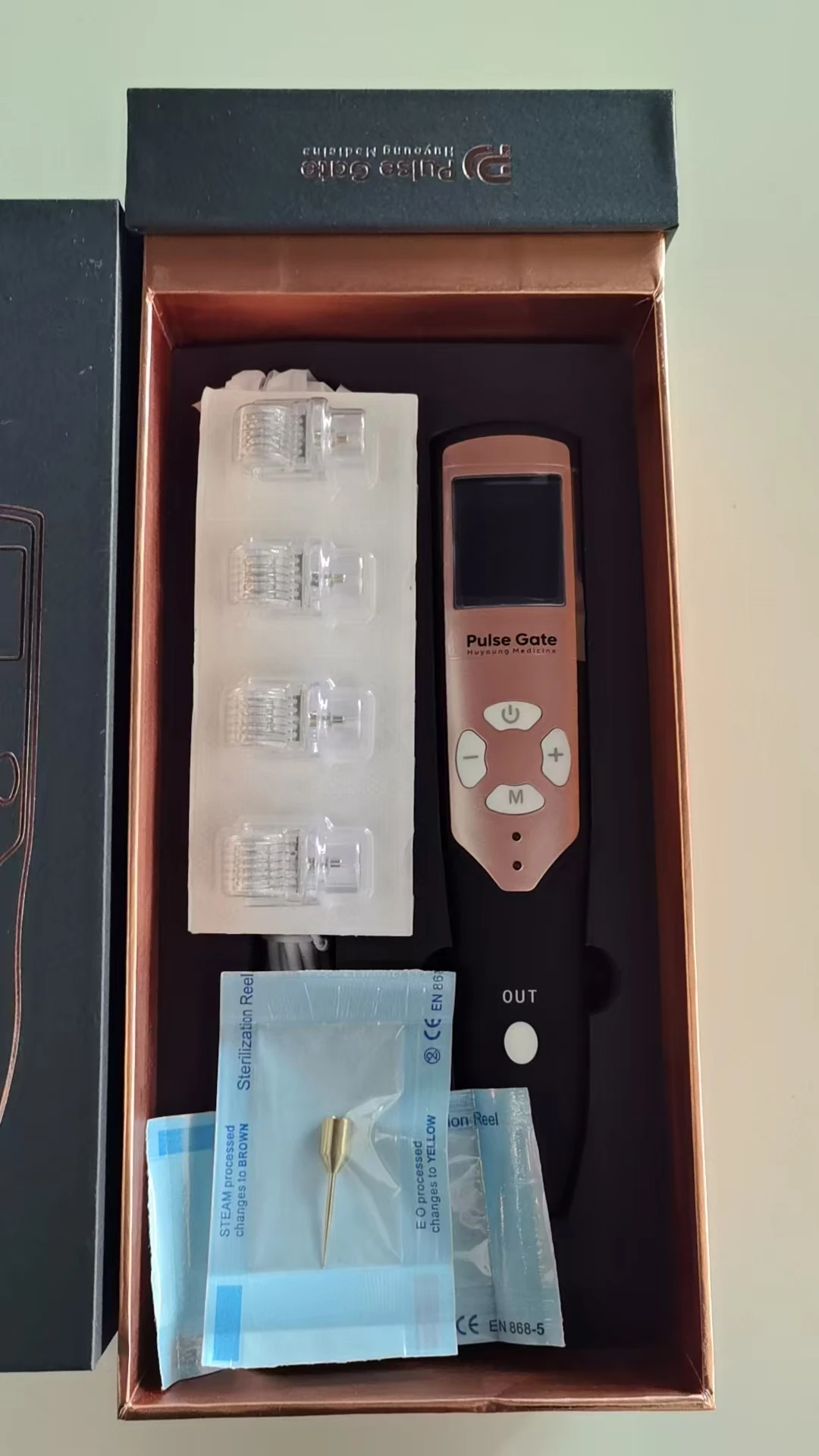 The Latest Rechargeable Cold Plas Pen For Home Use Is Used For Anti-inflammatory, Antibacterial, And Acne-removing Purposes