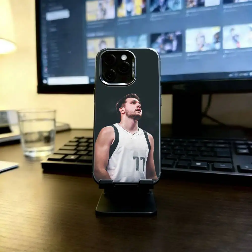 L-Luka D-Doncic 77 Phone Case For iPhone 17,16,15,14,13,12,11 Plus,Pro Max,XS,Colorful Silver Black Cover