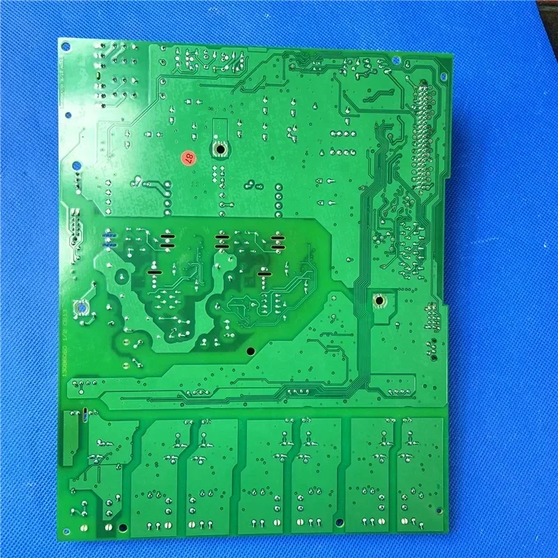 Frequency Converter FC302 And 301 SerieS 37-45-55-75KW Main Power Drive Board 130B6060