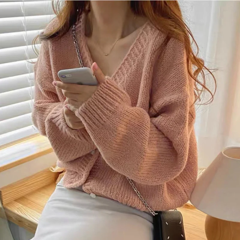 

2025 Basic Solid Knitted Cardigan Women Autumn Casual Warm Long Sleeve V-Neck Sweater Coat Simple Versatile Single Breasted Tops