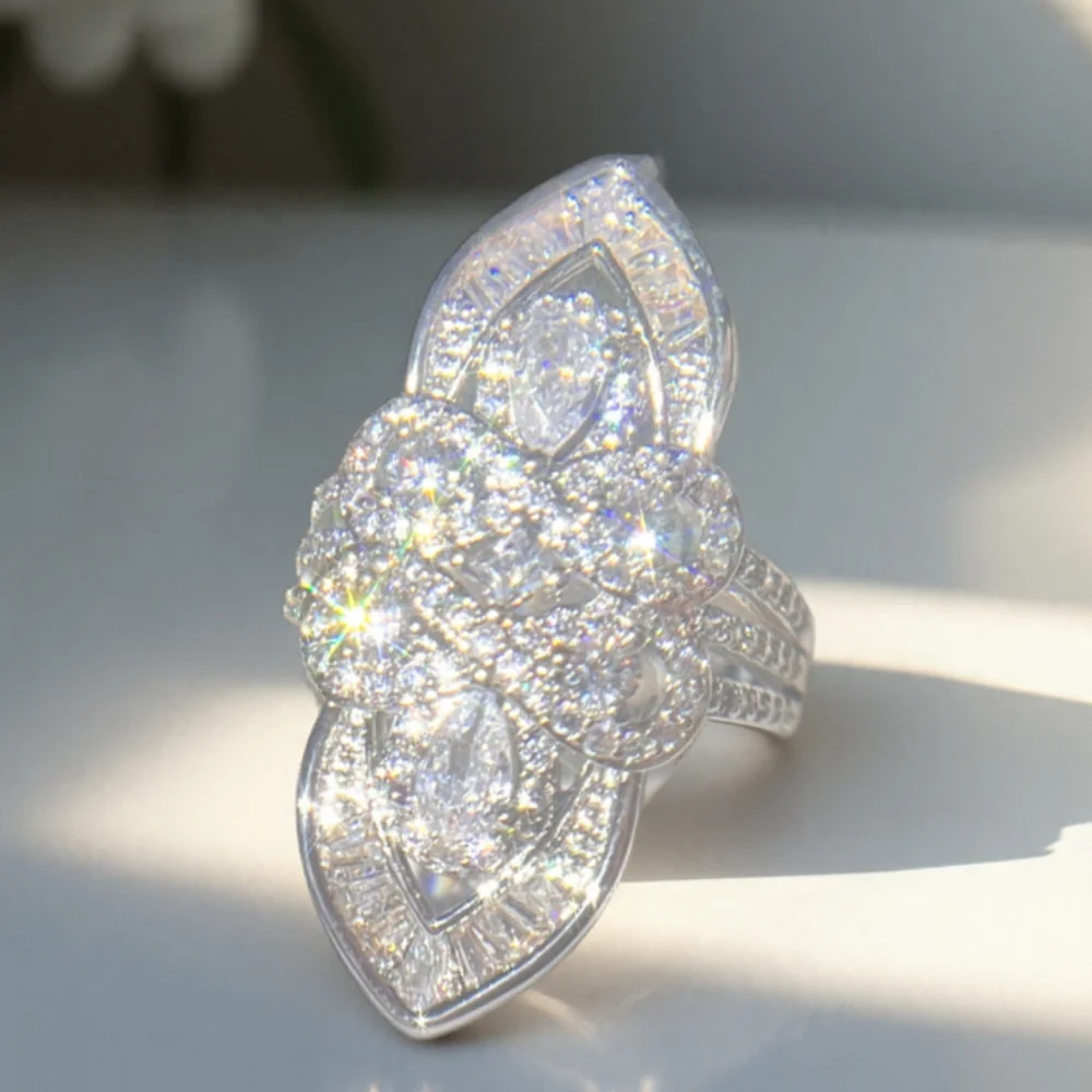1 Pc Exquisite Sparkling Elegant Flower Ladies Cubic Zirconia Ring Bohemian Ring Ladies Bride Engagement Wedding Party Banquet Cocktail Statement Ring High Jewelry Women's Everyday Casual Jewelry Essential Jewelry for Girls