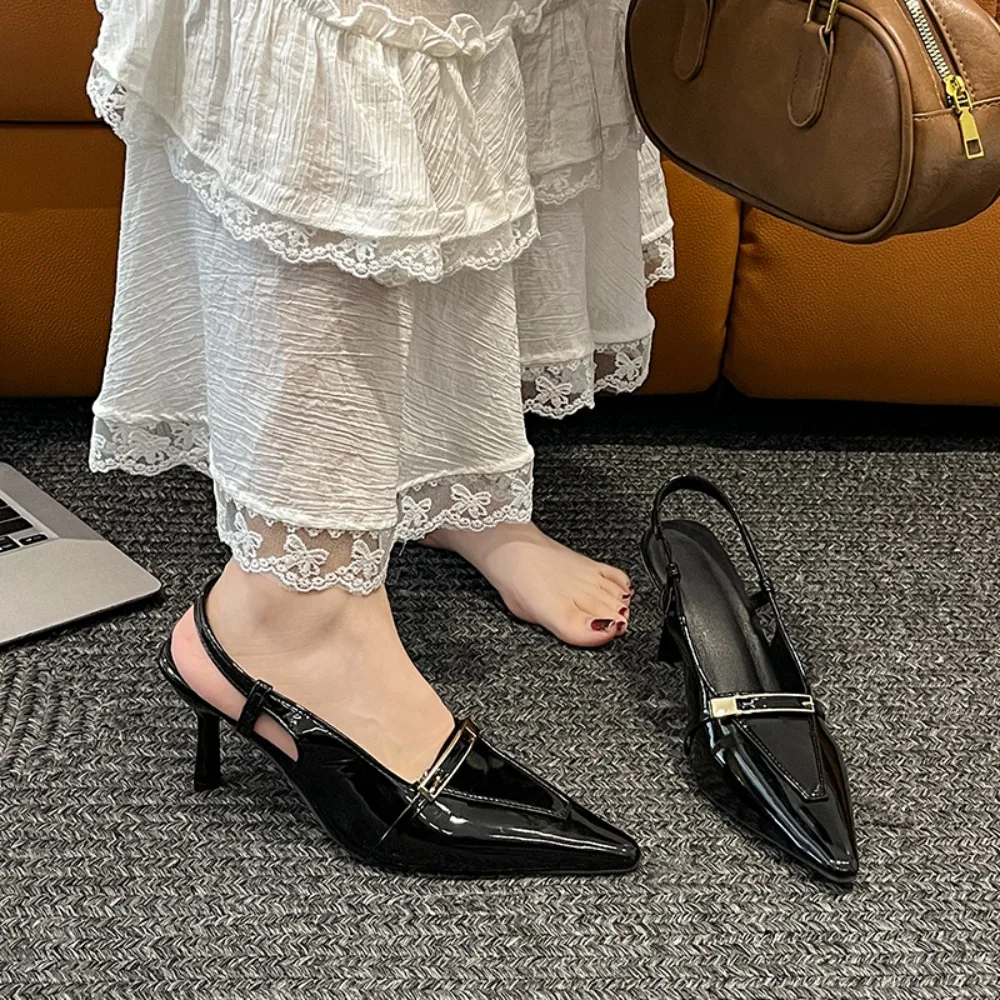 Nuevas Sandalias de Verano 2026 para Mujer, Zapatos de Vestir de Charol con Punta Fina, Sandalias con Hebilla y Tira Trasera, Tacones Medios, Zapatos de Salón, Sandalias Mujer