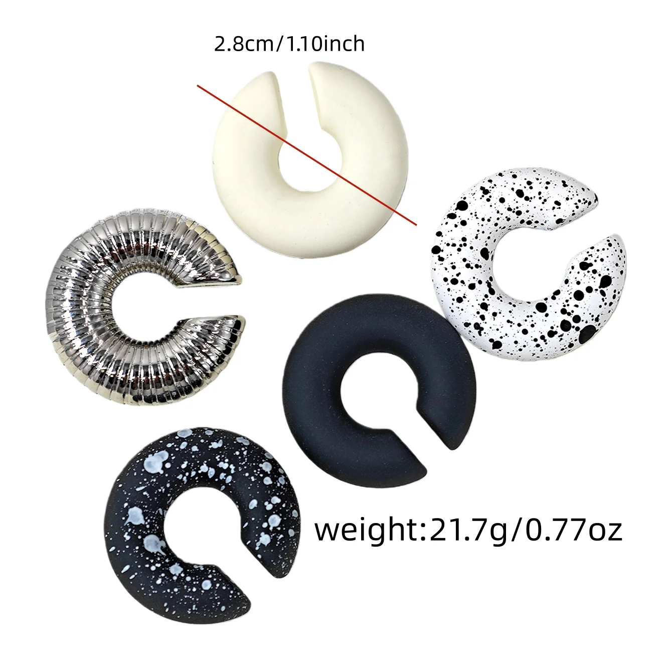 مجموعة أقراط أذن يومية بسيطة مكونة من 5 قطع بلون سادة وملمس رخامي ملولب على شكل حرف C مجموعة أقراط عصرية #4