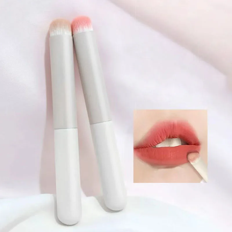 1PC Portable Round Head Mini Lip Brush Carry Lid Lipstick Brush Concealer Brush Girl Lip Gloss Smudge Makeup Brush