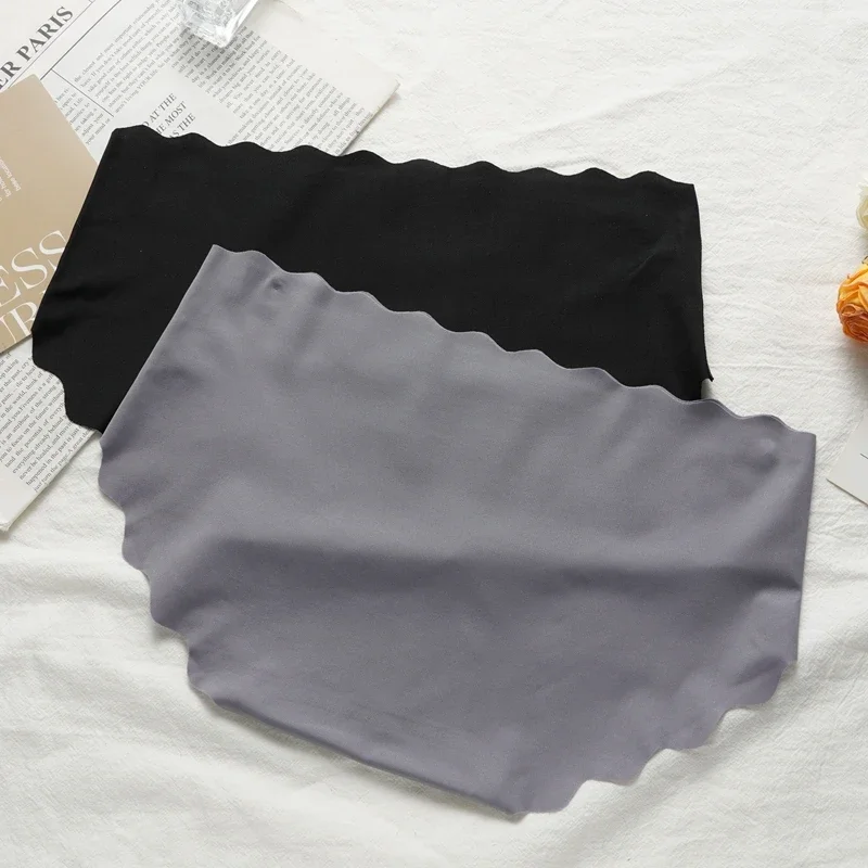 Женские милые трусики с мультяшным принтом, простые бесшовные трусы со средней талией, удобное дышащее нижнее белье, новые тонкие трусы