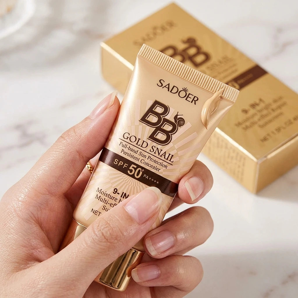 Creme BB Protetor Solar Gold Snail, Base, Corretivo, Hidratante, Creme Isolante SPF50+PA+++ Anti UV, Creme Facial 1 unidade