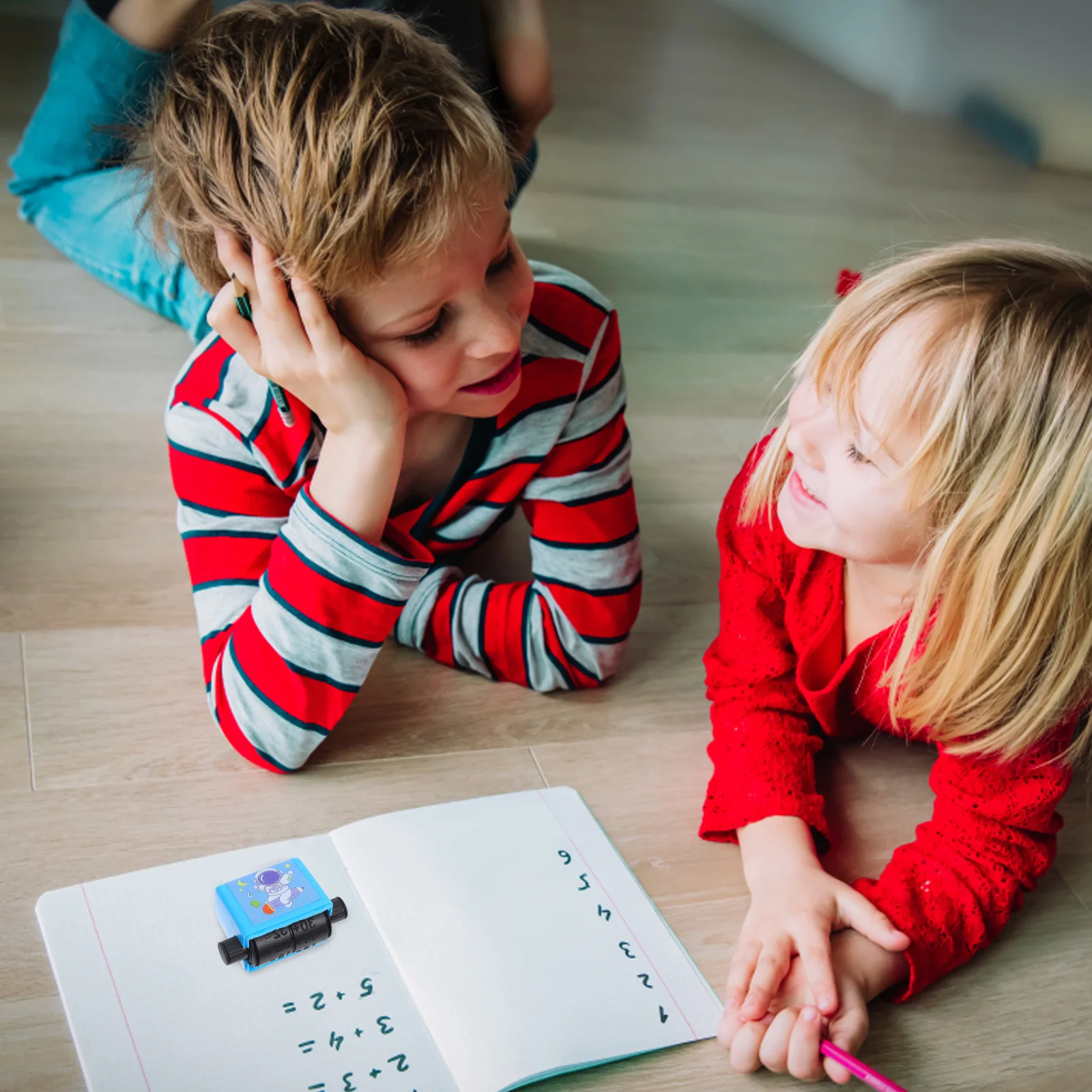 Mathematics Question Seal Brain Improvement Device for Kids Scroll Wheel Plastic