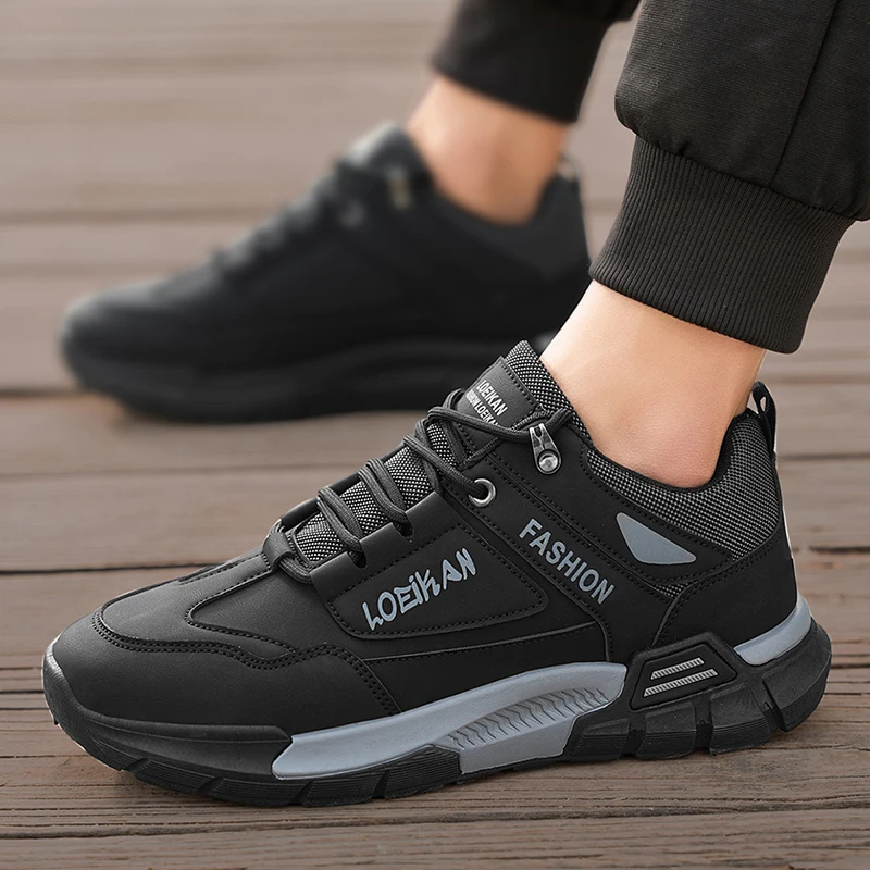 

Men's All-Season Soft-Sole Canvas Shoes – Stylish & Trendy Design, Durable, Non-Slip, and Breathable Fabric. Ideal for Daily Wea