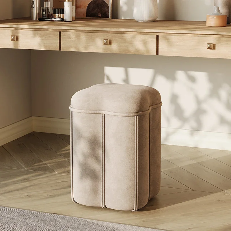 

Minimalist Design Vanity Stools Pouffe Modern Comfortable Storage Stools Nordic Dressers Home Furniture Pouf Contenitore
