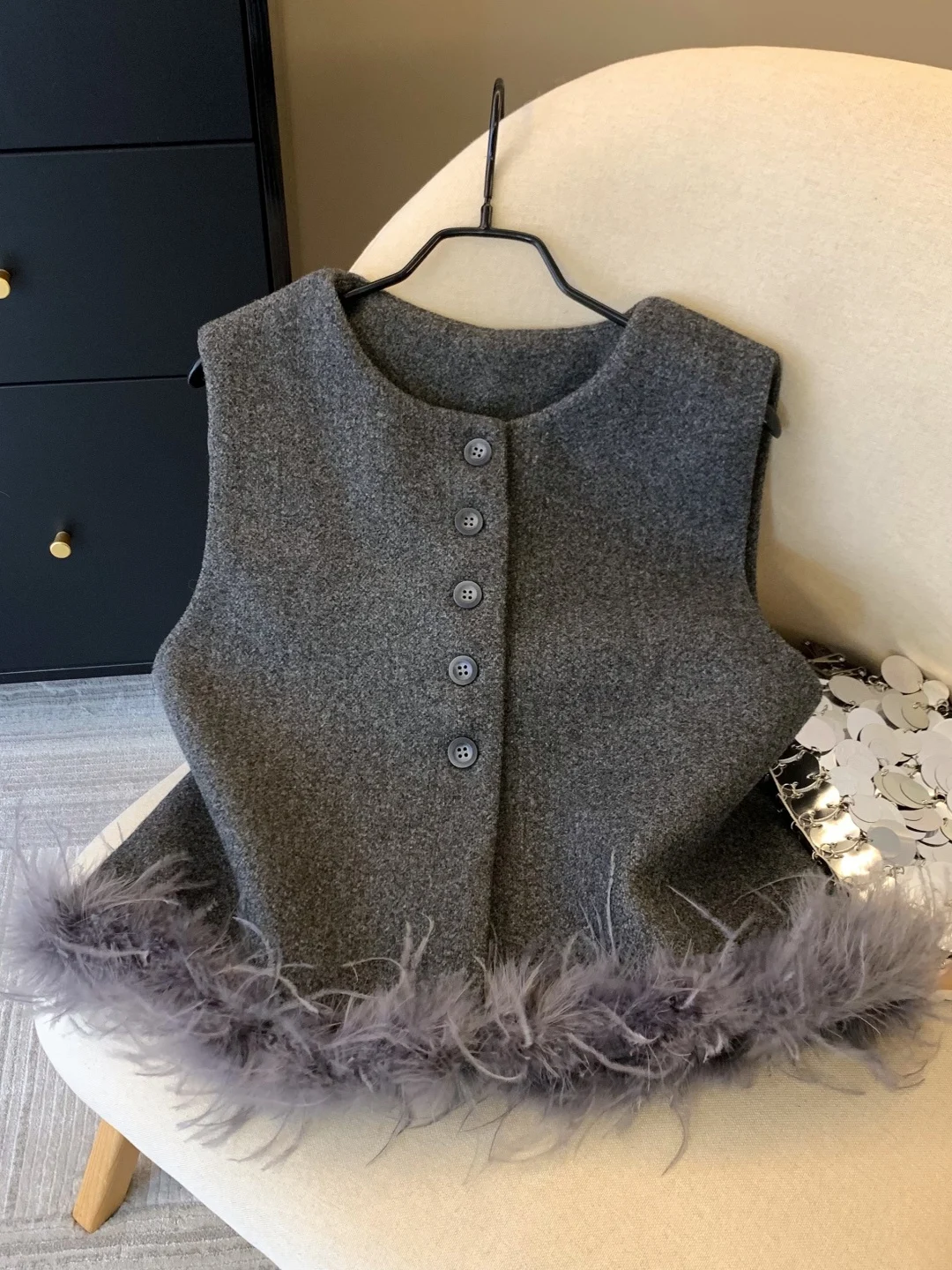 

Женский шерстяной жилет с отделкой из меха норки, укороченный, зимний, премиум-класса, на пуговицах, с перьевой отделкой, для многослойных образов, теплый