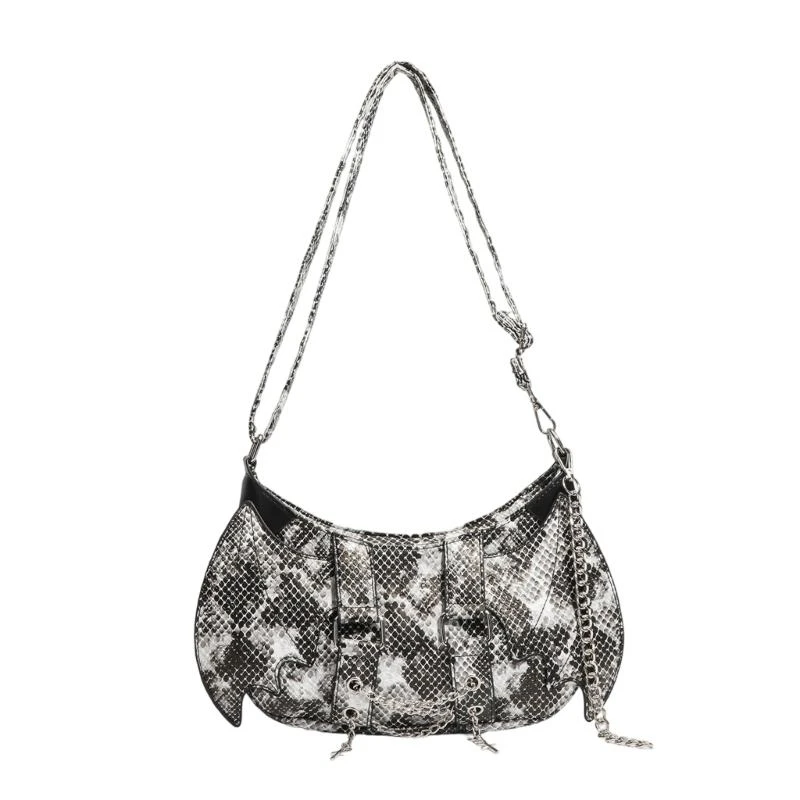 

E8FB Women Shoulder Bag with Chain Bat Wing Armpit Bag Trendy Handbag All-matching Underarm Purse Ladies Commuting Bag
