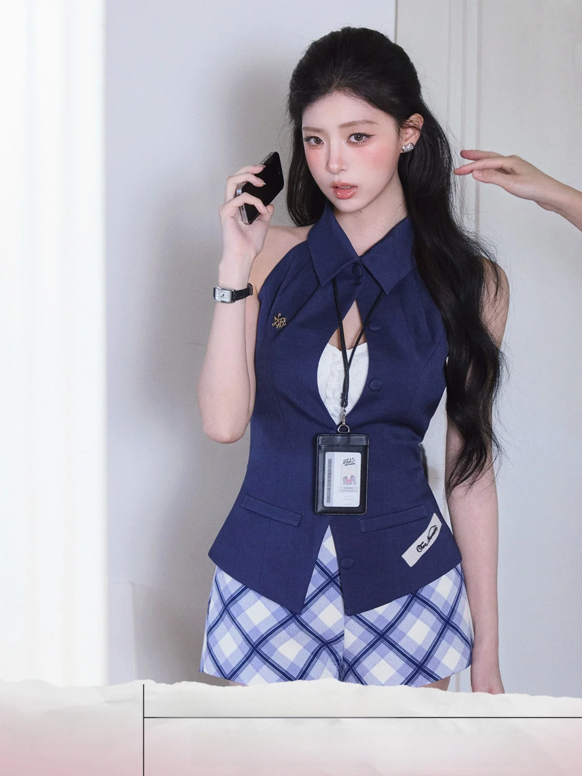 

Slimming Two-Piece Set with Strapless Neckline And Button-Up Closure Elegant Style Short Length Casual And Office Appropriate
