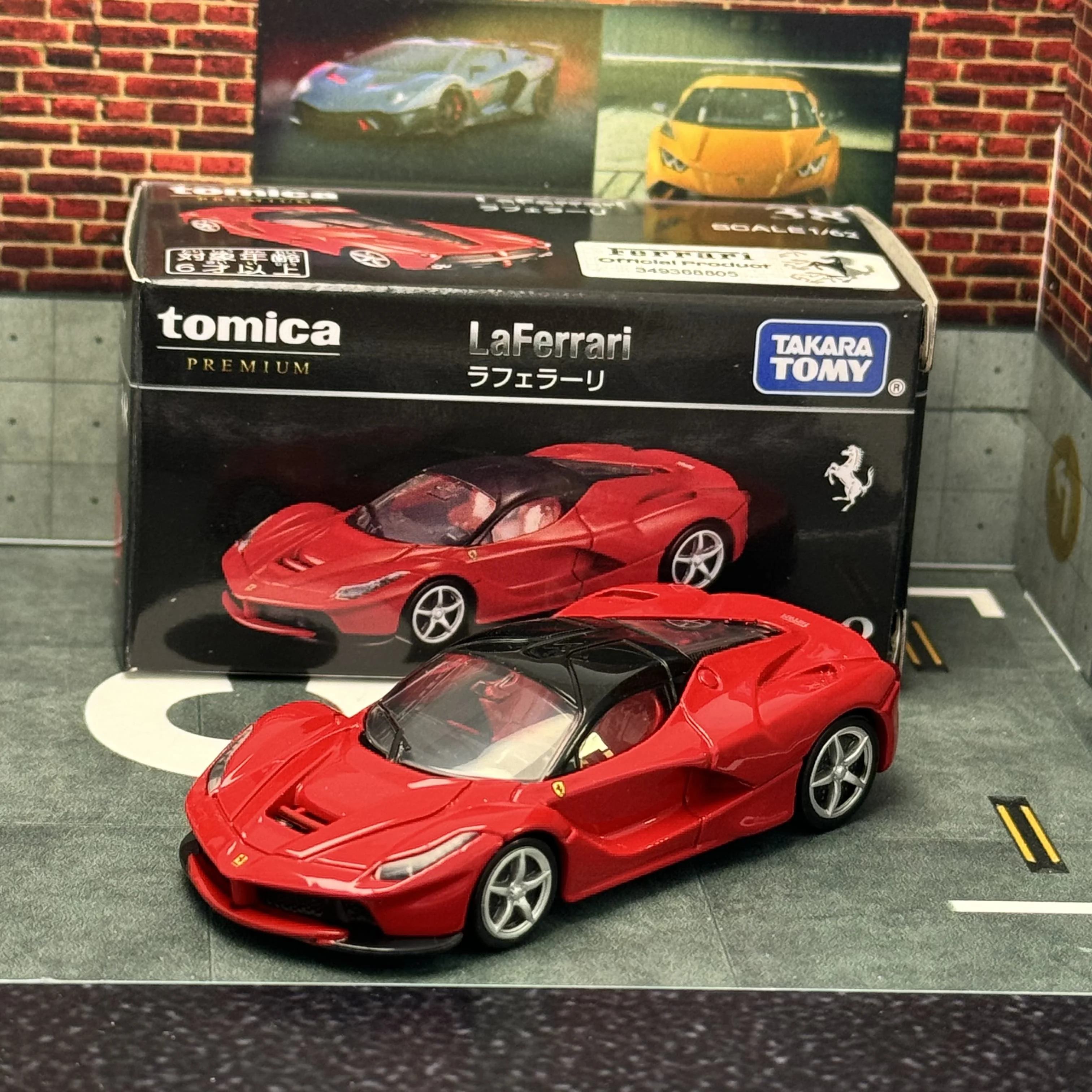 Takara Tomy Tomica Premium 38 La Ferrari Car Alloy Motor Vehicle Diecast Metal Model Kids Xmas Gift Toys for Boys