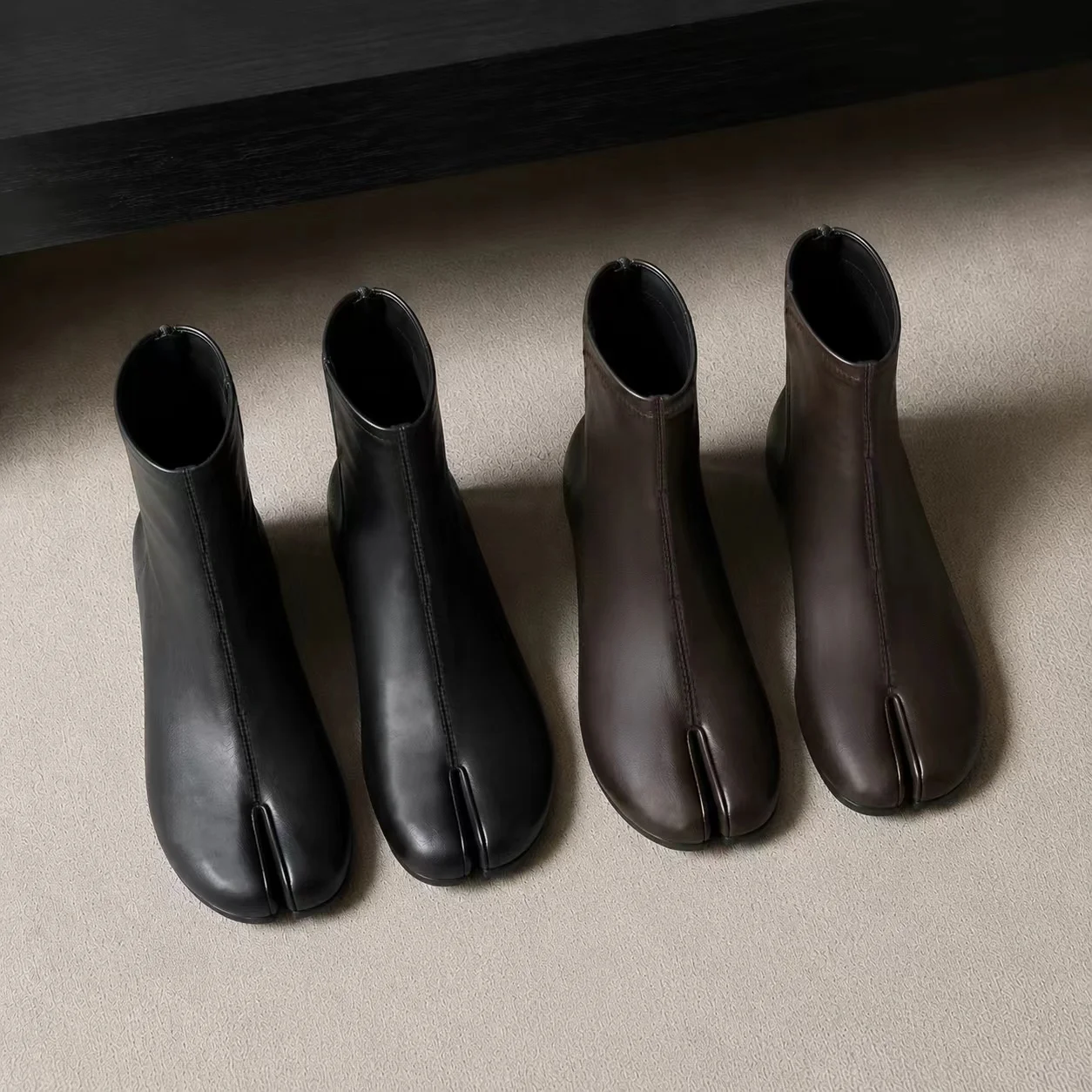 Damen Stiefeletten mit Geteilter Spitze Weiches Leder Flache Schuhe Hinterer Reißverschluss Lässige Kurze Chelsea Boots Retro Herbst Winter Mode Bequeme Vintage Halbstiefel – Detail 1