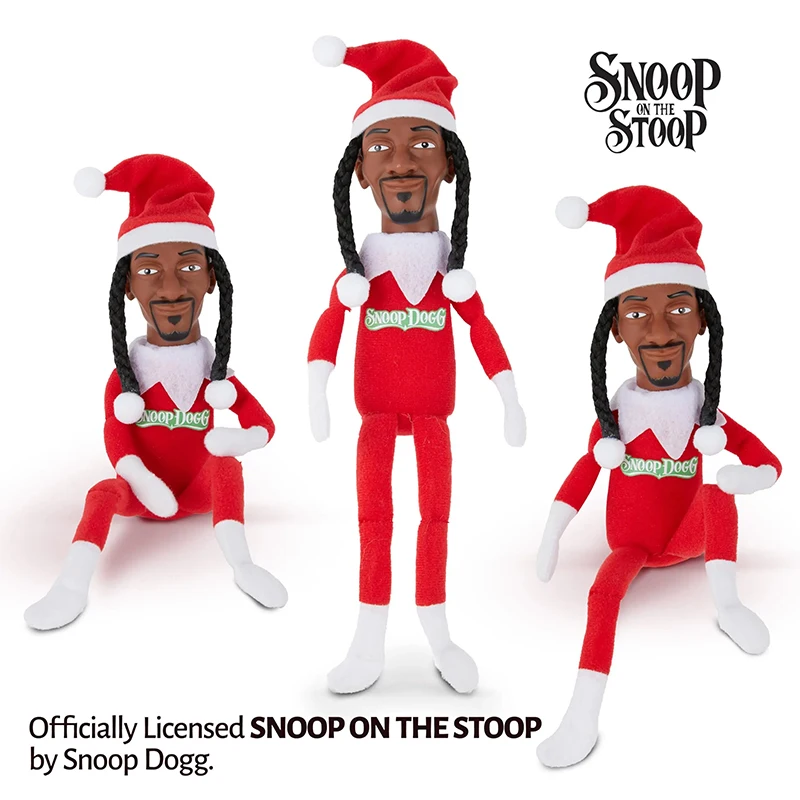 Snoop Dogg Snoop on a Stoop Elfo de Natal Brinquedos de Pelúcia Decoração de Prateleira Inclui Brinquedo de Elfo Camiseta Óculos de Sol e Colar Brinquedo de Decoração