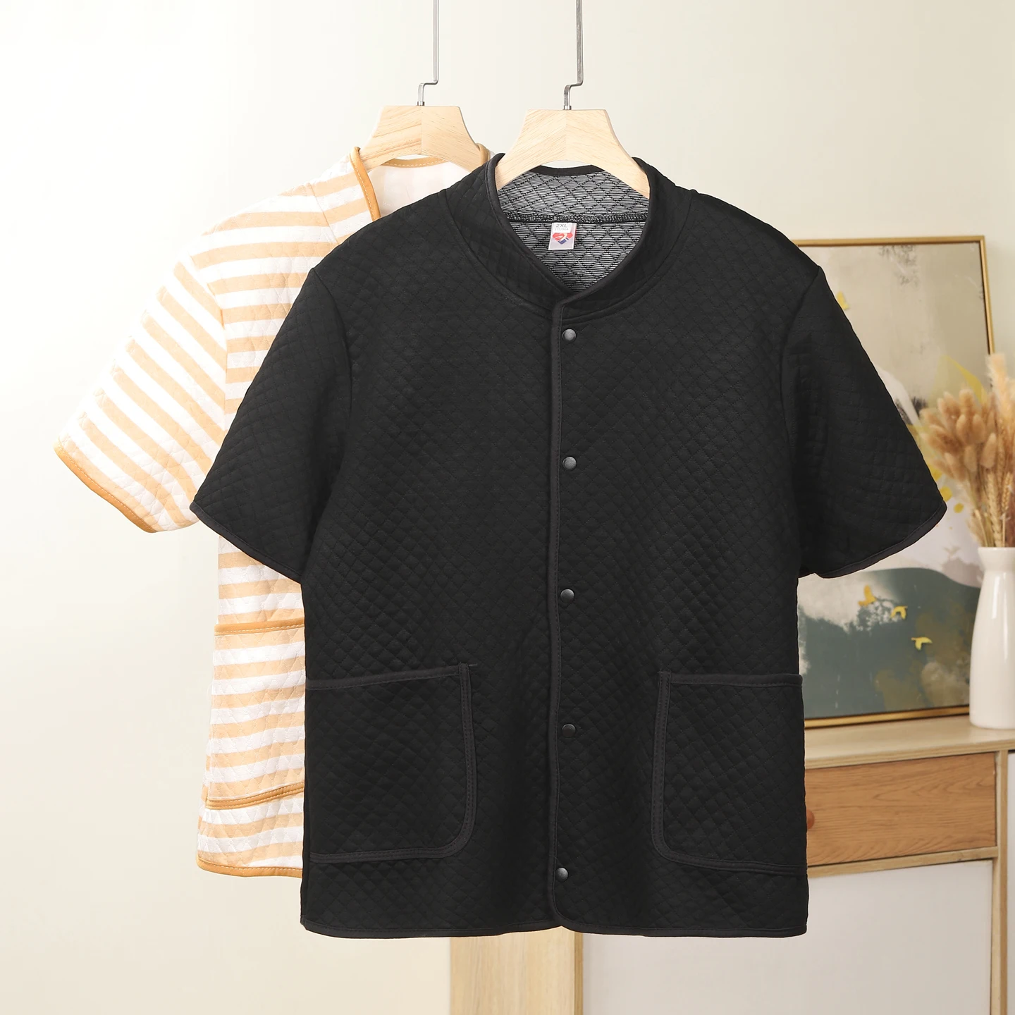 Men's V-Neck Vest Warm Large Size Inner Wear Shoulder Protection Cold Proof Short Jacket Striped Neck Protector Casual Vest