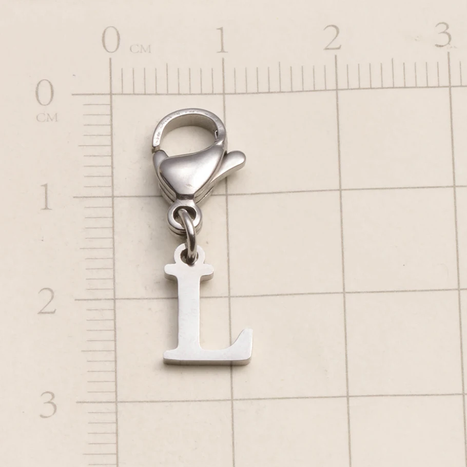 A-Z Alphabet-Schlüsselanhänger mit Karabinerverschluss, Edelstahl-Initialen-Anhänger, Schmuck für DIY-Rucksack, Handtasche, Personalisierte Geschenke – Detail 14