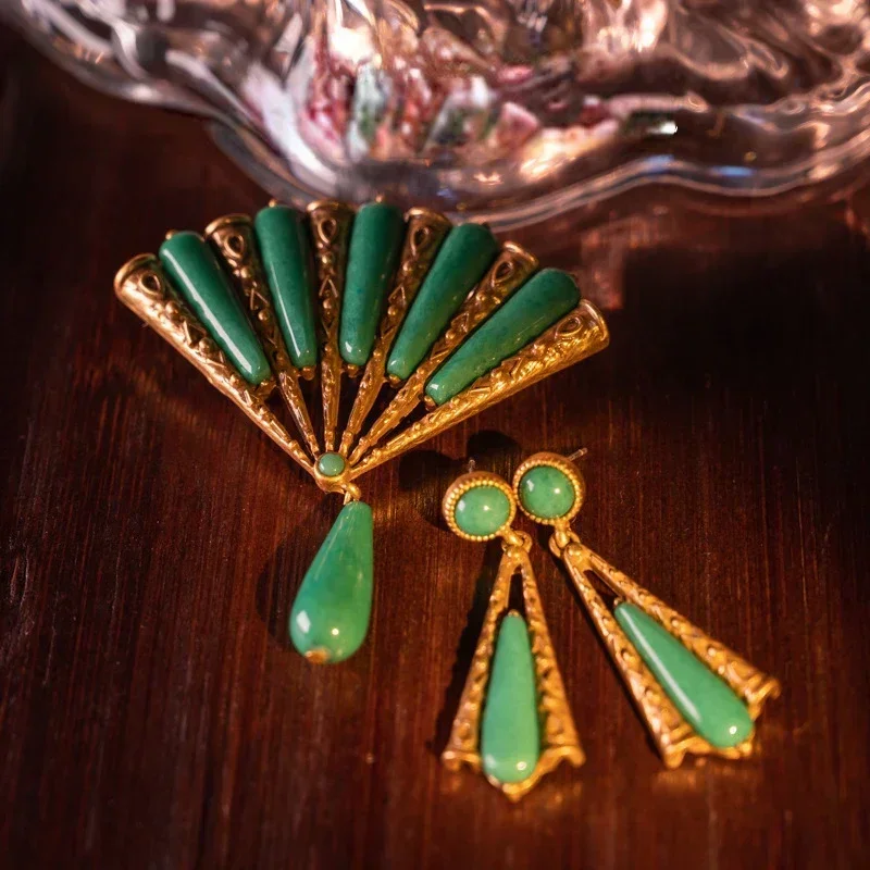 Medieval retro grandmother green stone fan fan-shaped brooch 925 earrings and earrings set for women