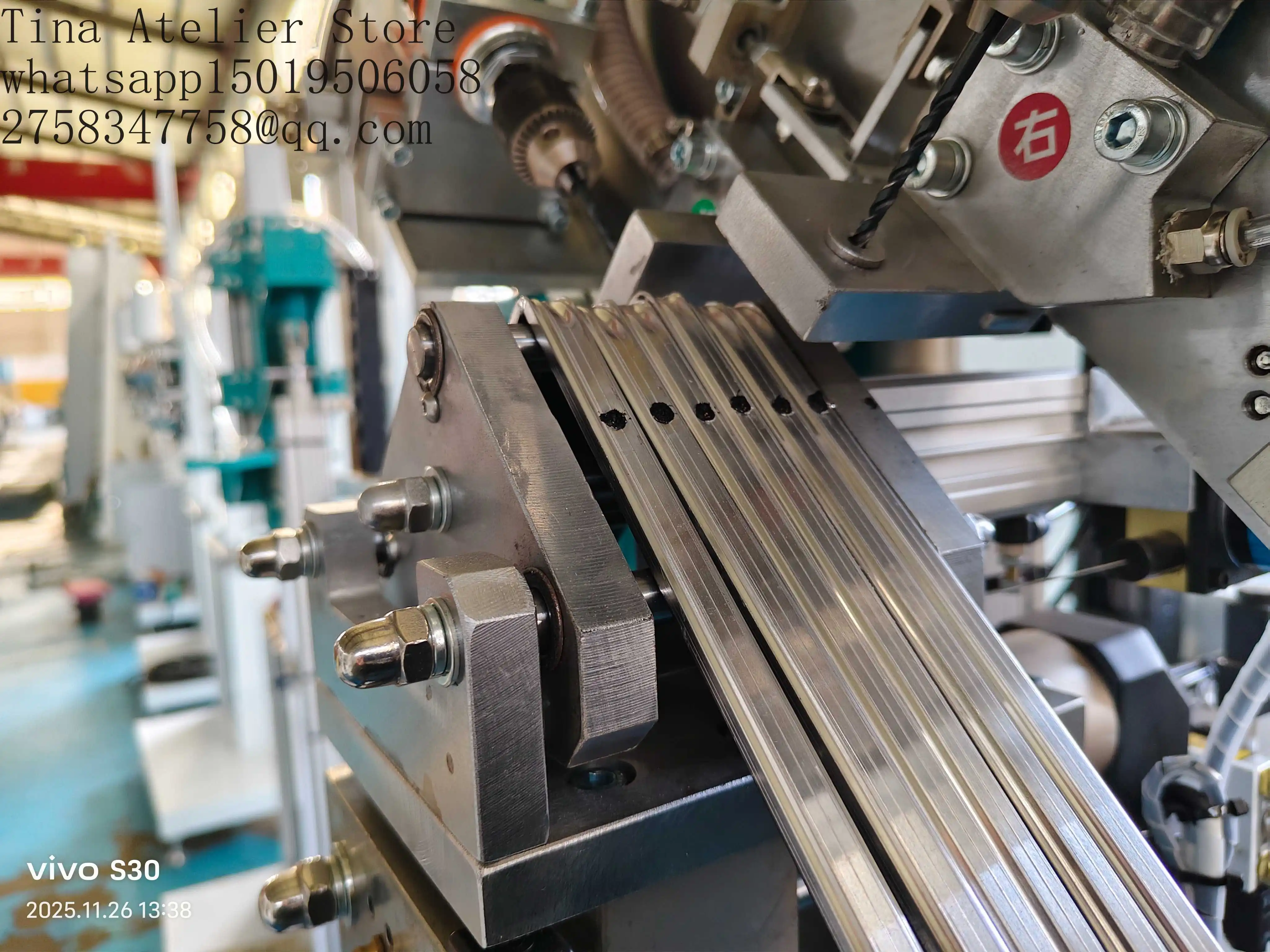 High Rigidity Desiccant Filling Machine with PLC Motor Gear & Gearbox for Large-Scale Insulating Glass Unit Production Line