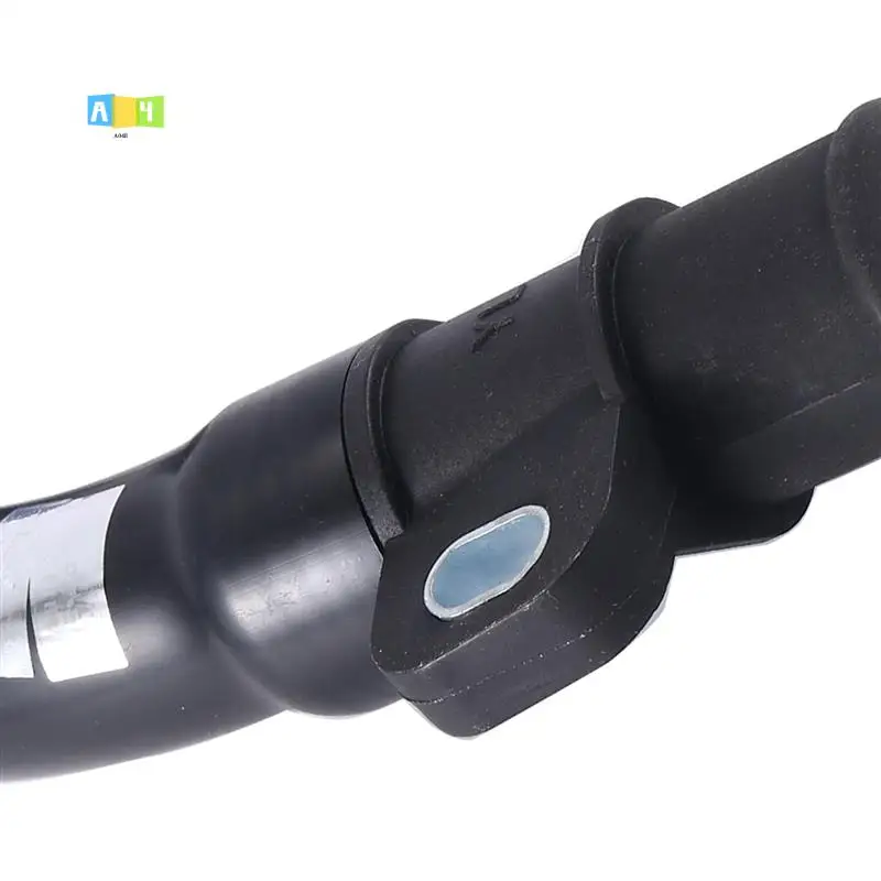 

A04E-1322000056 A1322000056 Car Engine Water Pump Connector Hose For Mercedes Benz Smart