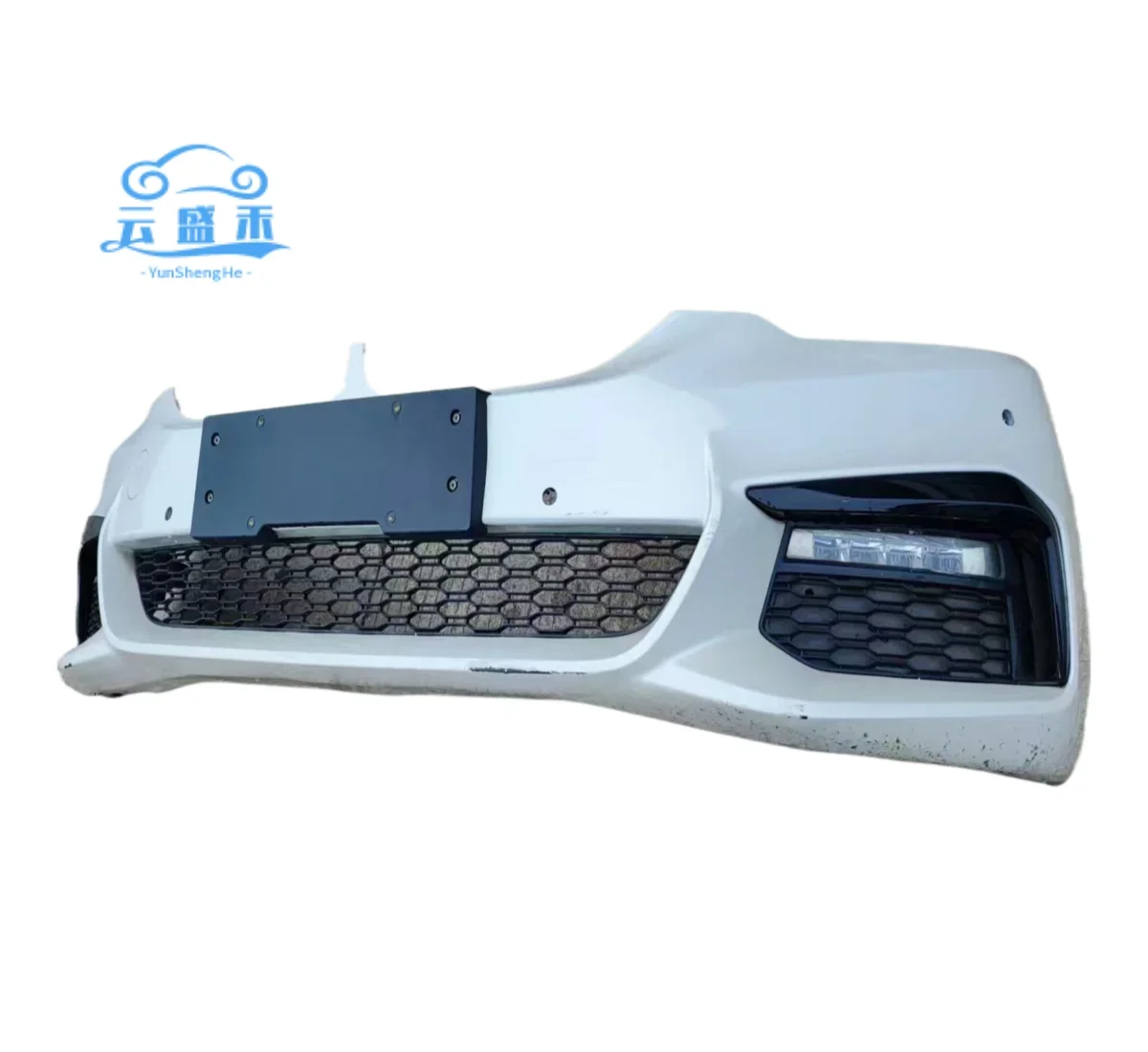 

High Quality Used Plastic Front Bumper for BMW 5 Series G38 Premium Car Bumper