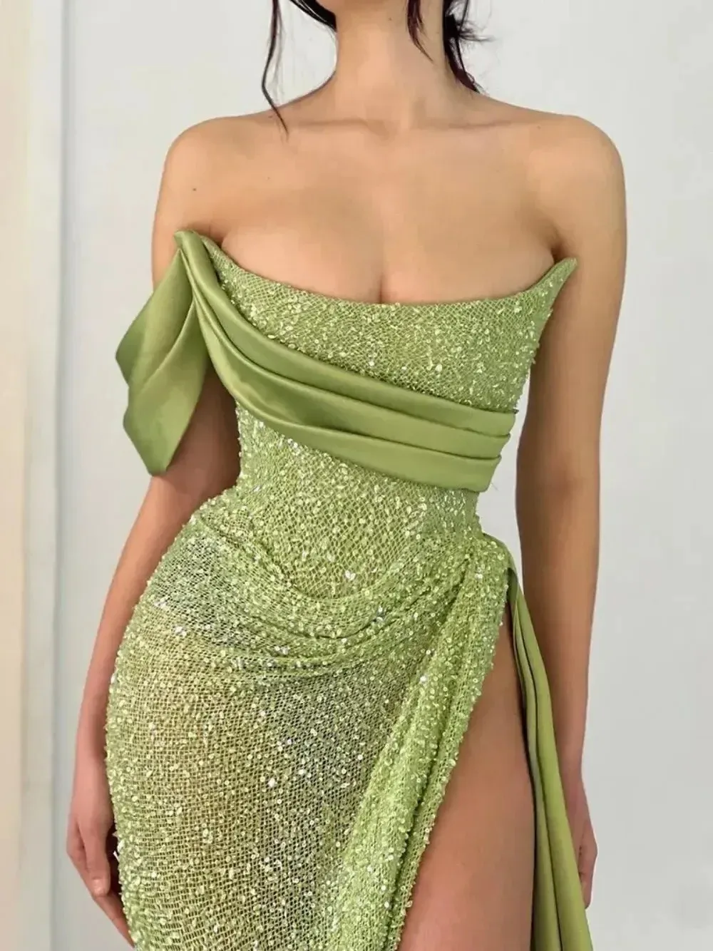 Mint Green Long Evening Dress Sparkly Beaded Sequin One Shoulder With High Split Floor Length Formal Party Dresses  Prom Gowns