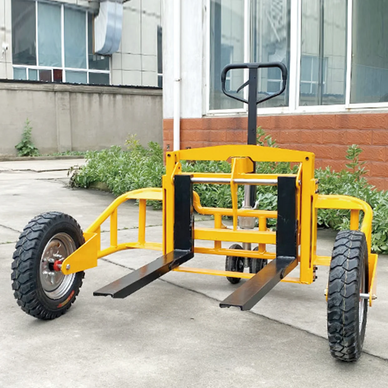 New Outdoor 1000kg Manual Forklift Pallet Truck Hydraulic Truck for Rough Terrain for Manual Lift Operations