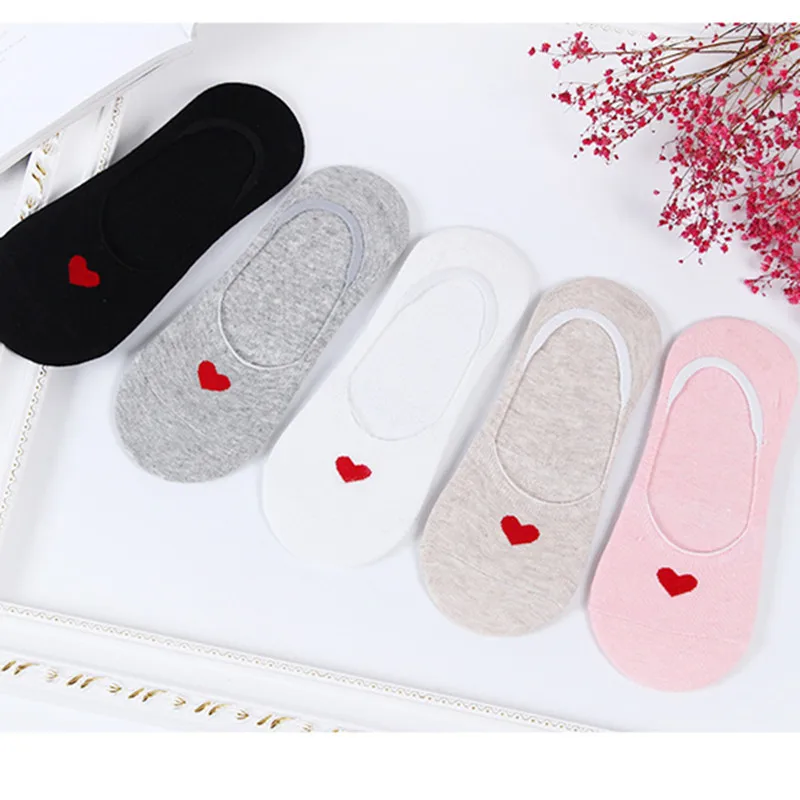 

1/5 pairs Spring summer new shallow casual comfortable boat socks women simple fashion anti slip heart-shaped invisible socks