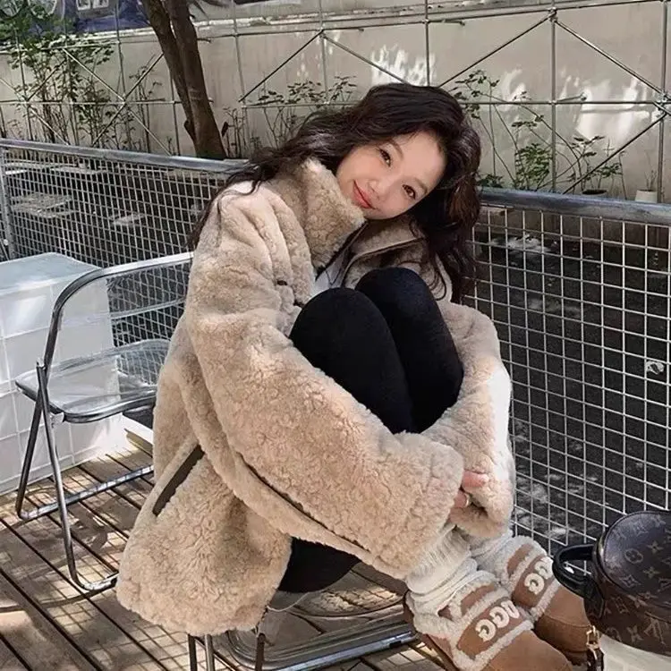 

Lamb Wool Jacket White Cool Cooling Breathable Ventilated Airy Light Lightweight Thin Summer Spring Tropical Beach Resort Ladies