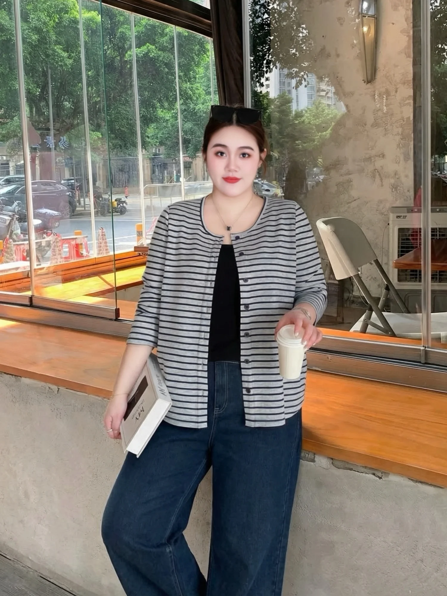 

Spring Fashionable Large Size Women's round Neck Striped Open Cardigan Outerwear Casual Top Commute Style Polyester Fiber