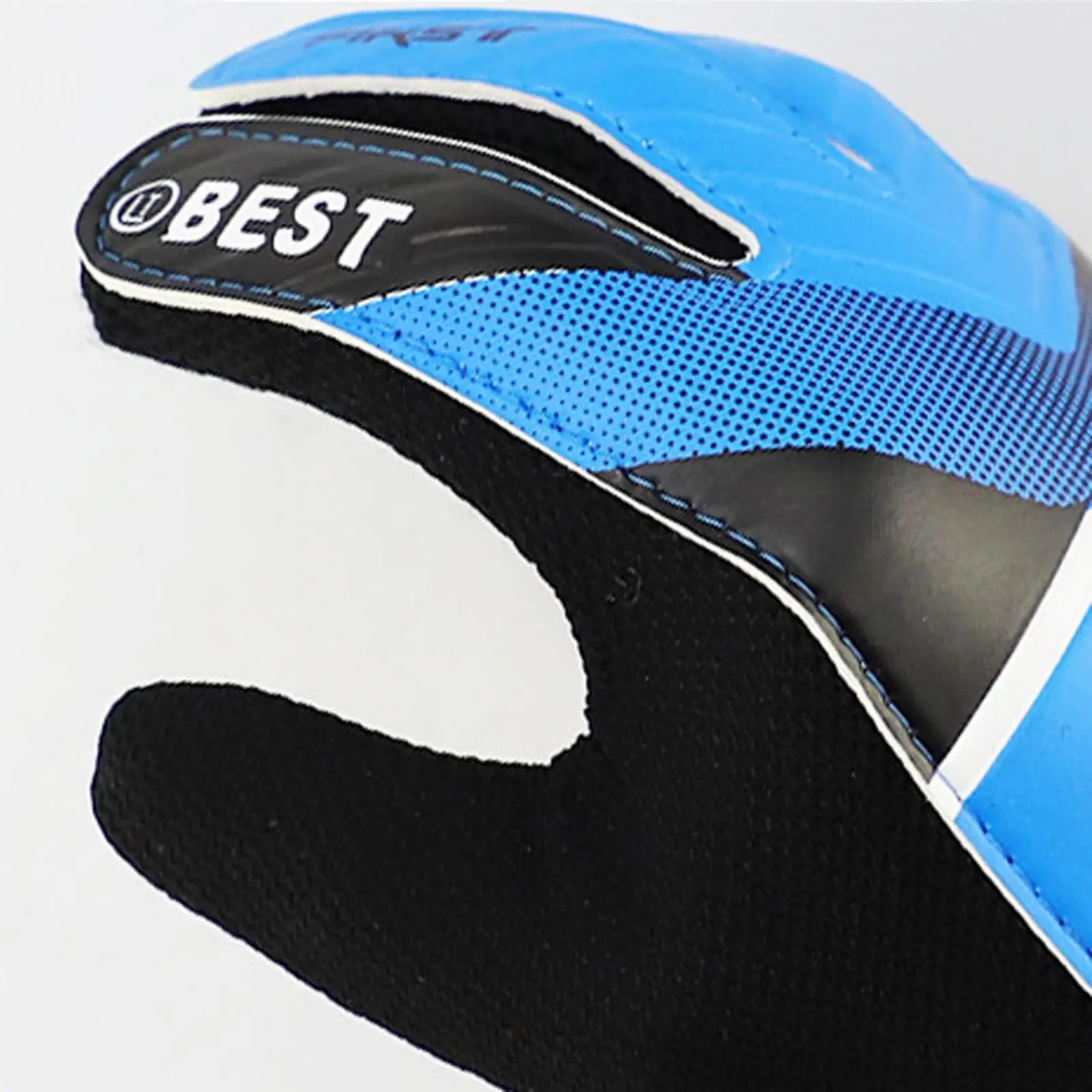

Goalkeeper Gloves for Kids High Performance AntiSlip Size 6 Football Gloves