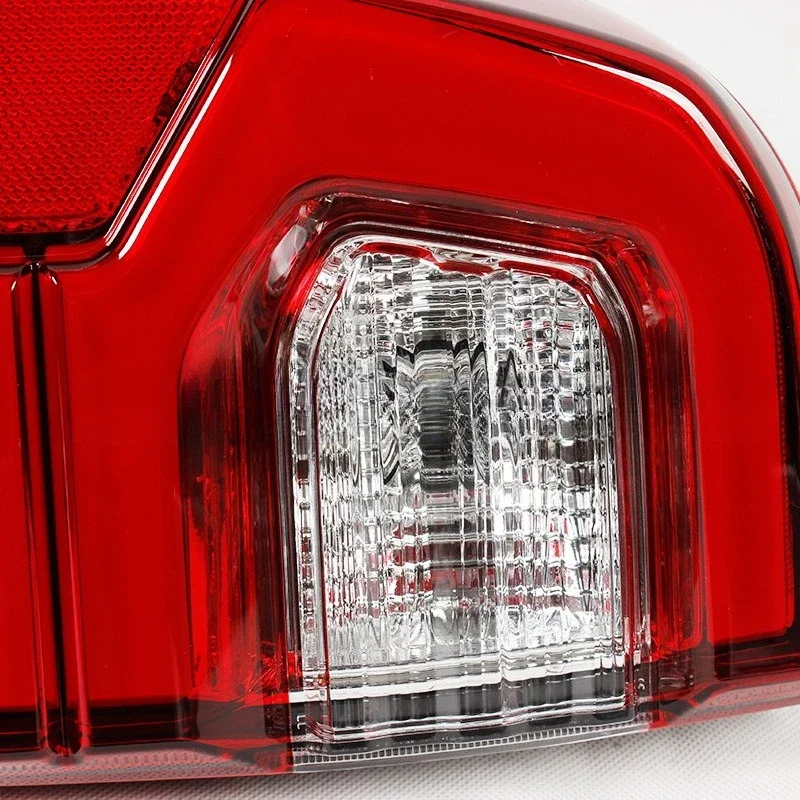 

Suitable for Toyota HILUX REVO ROCCO 2021 taillights
