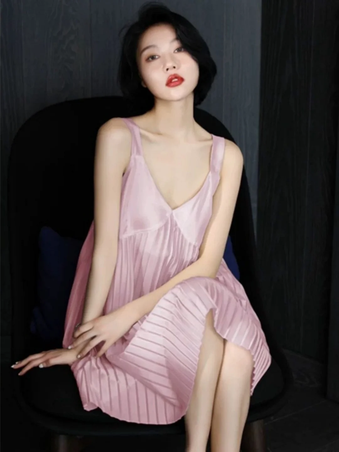 

Sweet V-Neck Sleeveless Sleep Dress Women's plus Size Summer Thin Pleated Sexy Nightgown Home Clothes Trendy Casual Home
